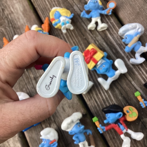 2011 SMURFS McDonald's Happy Meal LOT of Toys Set Figures Smurfs do have marks/s - Picture 8 of 9
